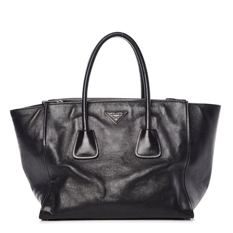 prada twin pocket tote